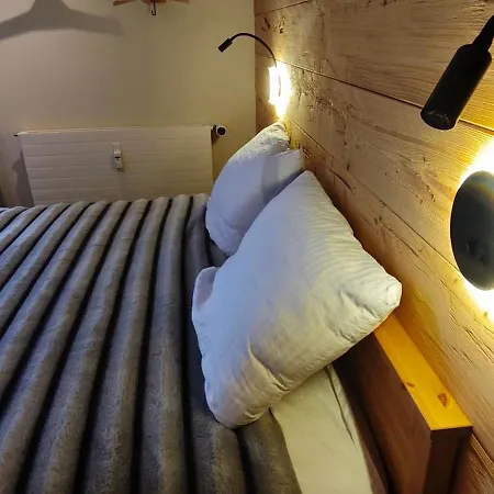 Frostana1600 - In Portes Du Soleil * Champoussin