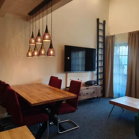 Frostana1600 - In Portes Du Soleil *